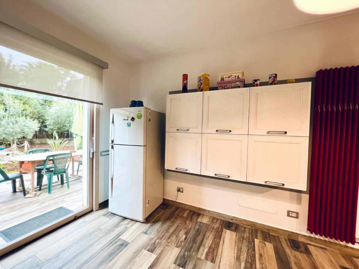 Casa Di Ivana Carini Eksteriør bilde