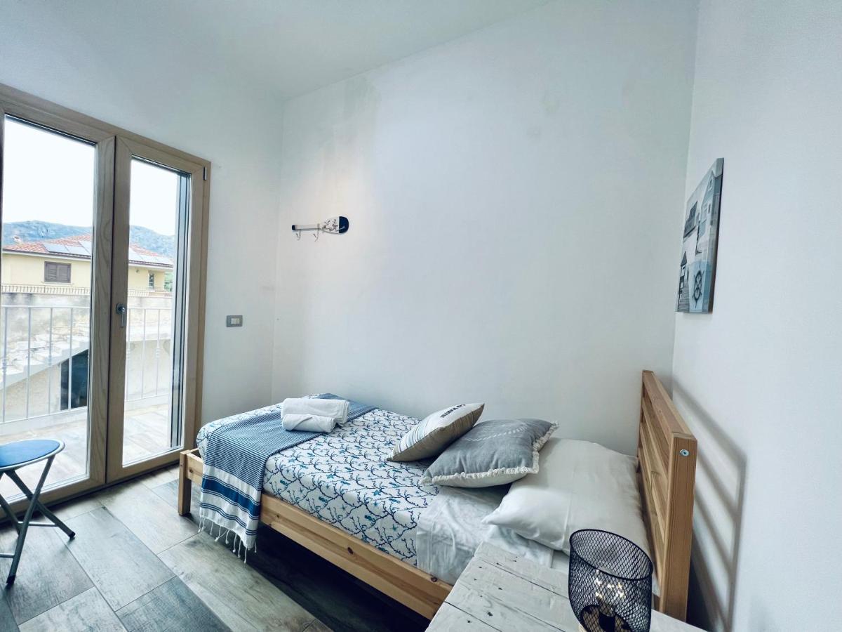 Casa Di Ivana Carini Eksteriør bilde